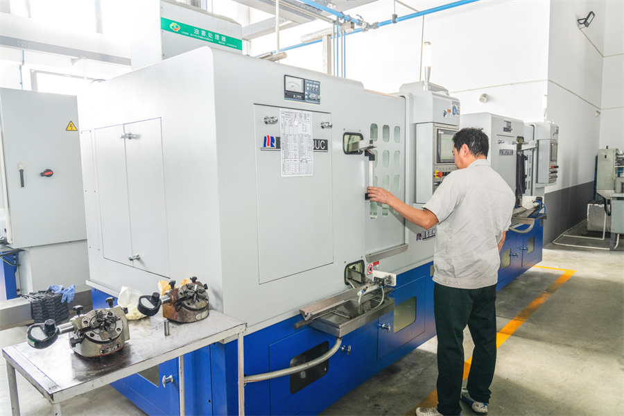 Máy mài bên trong